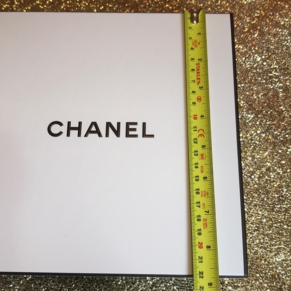 🎀Gift Box🎀 - Picture 2 of 7